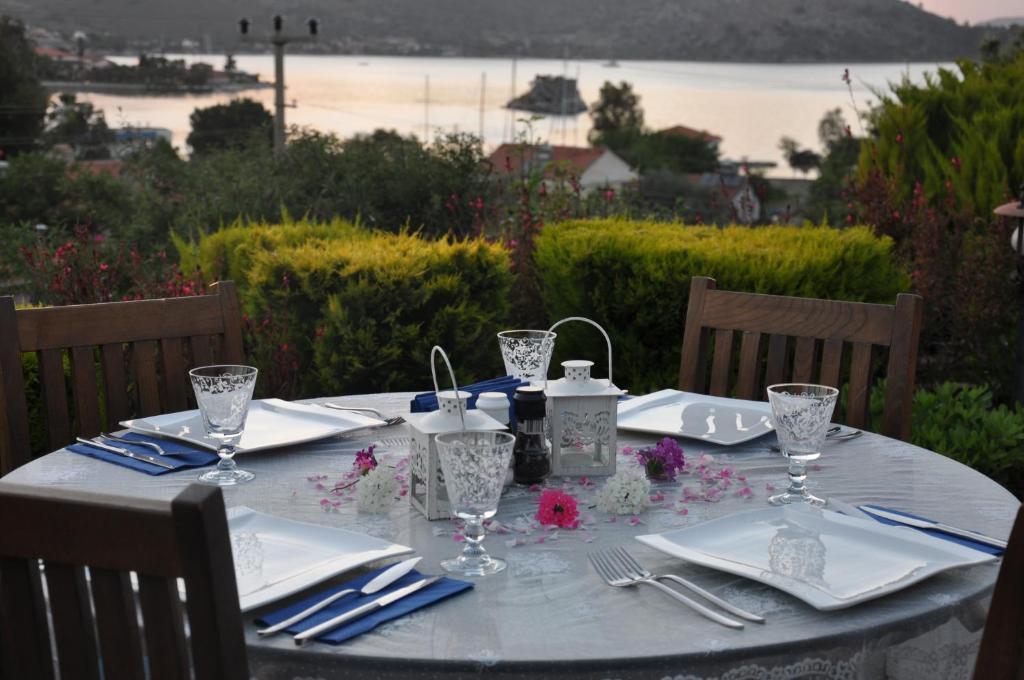 Badem Tatil Evi 塞利米耶 外观 照片